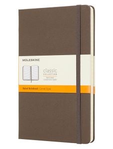 Класически кафяв тефтер Moleskine Classic Earth Brown с твърди корици и линирани страници