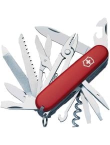 Червеният швейцарски армейски нож Victorinox Handyman с множество инструменти, включително остриета, ножици, трион и други, демонстрира многофункционалния си дизайн - предлага се в книжарница Orange.