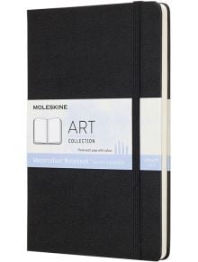Черна тетрадка Moleskine Art Collection Watercolor с твърди корици, ластик и бяло-синя хартиена обвивка с името на продукта и спецификациите, налична в книжарница Orange.