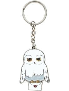Очарователен ключодържател Grupo Erik Harry Potter - Hedwig във вид на бяла сова с различни очи, кацнала върху плик с червен печат - идеален аксесоар за почитателите на Хари Потър.