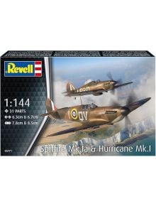 Образът на кутията на Сглобяем модел Revell - Самолети Спитфайър и Ураган Хоукър показва двата самолета, летящи над скали и море, с подробности за продукта -изобразяващи Битката за Британия.