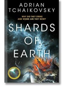 Shards of Earth - Ейдриън Чайковски - Жена, Мъж - Pan Macmillan - 9781529051902