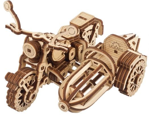 3D дървен пъзел Ugears Хари Потър - Летящият мотор на Хагрид (130 части) с прецизно лазерно изрязани детайли и логото на UGEARS върху коша, вдъхновен от мотоциклета в света на Хари Потър.-1