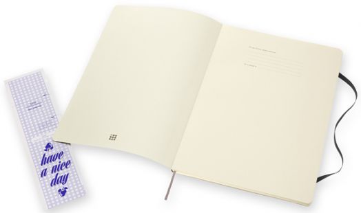 Черен тефтер Moleskine Classic Black в размер A4 с меки корици и нелинирани листа - Moleskine - Moleskine - Жена, Мъж - Moleskine - Classic - 8053853602862-3