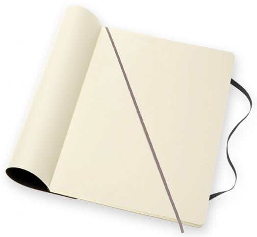 Черен тефтер Moleskine Classic Black в размер A4 с меки корици и нелинирани листа - Moleskine - Moleskine - Жена, Мъж - Moleskine - Classic - 8053853602862-4