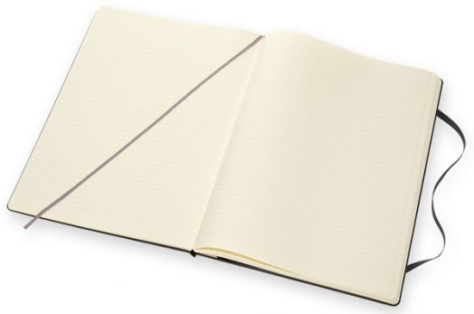 Черен тефтер Moleskine Classic Black в размер A4 с твърди корици и листа на широки редове - Moleskine - Moleskine - Жена, Мъж - Moleskine - Classic - 8053853602817-4