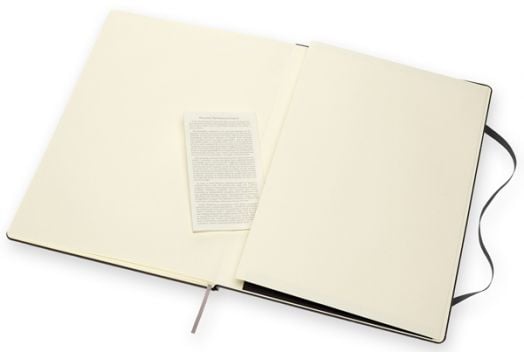 Черен тефтер Moleskine Classic Black в размер A4 с твърди корици и листа на точки - Moleskine - Moleskine - Жена, Мъж - Moleskine - Classic - 8053853602848-5