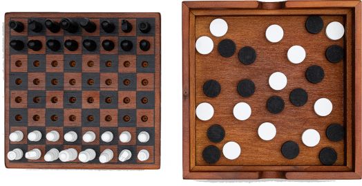 Игра Iron & Glory - Шах и Дама включва дървен шах с черно-бели фигури и Reversi/Othello сет с дискове-перфектен комплект за класически игри.-2