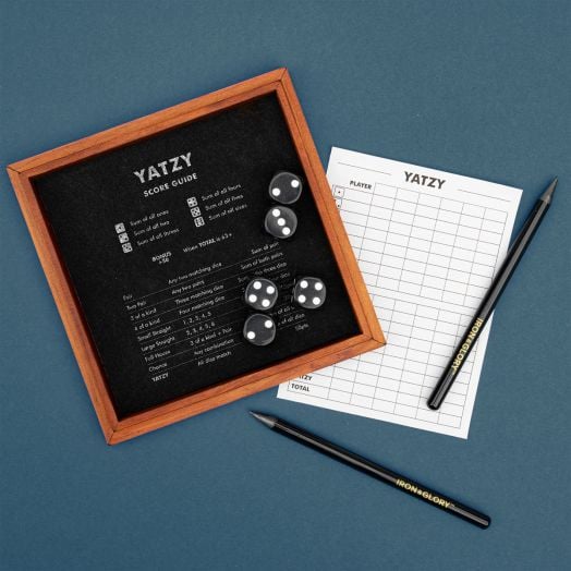 Игра Iron & Glory Yatzy - Iron & Glory - MAGS Vertriebs GmbH - Жена, Мъж, Момиче, Момче - 5060146597142-2