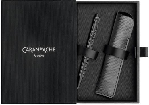Комплект Caran d'Ache - химикалка Ecridor Black Lines и калъф - Caran d'Ache - Caran d'Ache - Мъж - Caran d'Ache - Ecridor - 8902.01-4