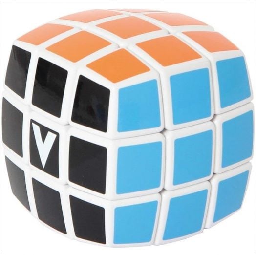 Кубче за редене V-Cube 3x3, заоблена форма, има стикери в оранжево, синьо и черно и бял "V" логотип върху черен център. Механичната главоблъсканица е със заоблени ръбове вместо плоски.-2