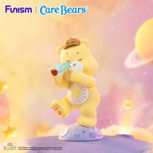 Мини фигурка Funism Care Bears - Planet of Joy: жълто мече със слънце на коремчето, на лилава скала, с играчки и пастелен фон със звезди-идеален подарък за фенове и колекционери!.-8