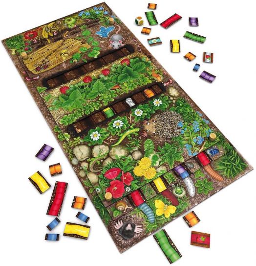 Детска настолна игра: Червеи Рали е забавна и цветна семейна игра с природна тематика, включваща животни, растения и илюстровани градини-идеална детска игра за весели семейни моменти.-2