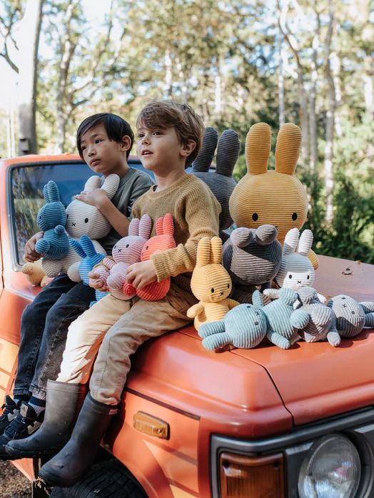 Плюшена играчка Miffy Eco Corduroy - базалтовосив заек, 50 см. - Miffy - Bon Ton Toys - Момиче, Момче - Miffy - Eco Corduroy - 8719066017366-4