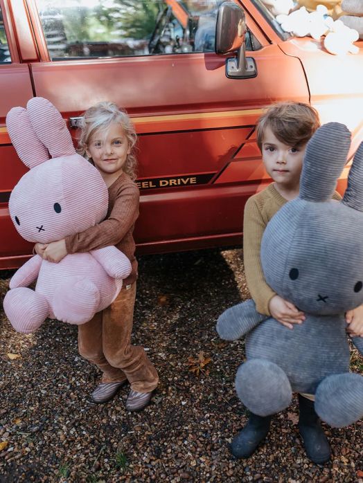 Плюшена играчка Miffy Eco Corduroy - базалтовосив заек, 70 см. - Miffy - Bon Ton Toys - Момиче, Момче - Miffy - Eco Corduroy - 8719066017410-4