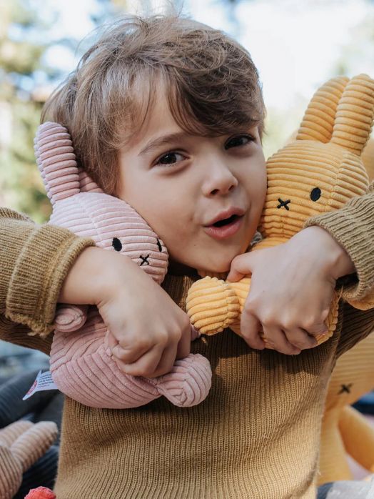 Плюшена играчка Miffy Eco Corduroy - бледорозов заек, 23 см. - Miffy - Bon Ton Toys - Момиче - Miffy - Eco Corduroy - 8719066017168-4