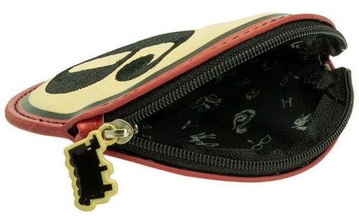 Портмоне ABYstyle Хари Потър - Платформа 9 3/4 е малко калъфче за монети с цип с причудлив дизайн, шарена черна подплата и цип във формата на двигател на Хогуортс Експрес - идеално за феновете на вълшебната железница.-3