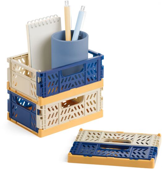 Три сгъваеми кутии Apli Tricolor, Base Mustard - две подредени като органайзер за дома със синя чаша и бележник, една сгъната и празна до тях. Идеални за съхранение и организация във всеки дом.-3