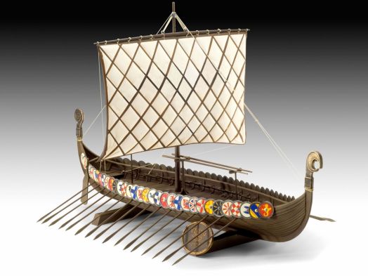 Сглобяем модел Revell - Викингски кораб: умален модел на Viking Ship с квадратно платно, декорирани щитове по бордовете, множество весла и орнаментирани резби на носа и кърмата.-4