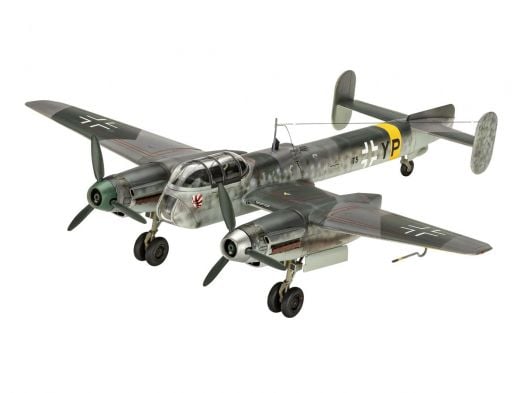 Сглобяем модел Revell - Бомбардировач Arado AR 240 в мащаб 1:72, с двубумов опашен възел, камуфлажна окраска и маркировки на Луфтвафе, показан отпред на бял фон.-2