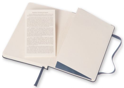 Син джобен тефтер Moleskine Classic Sapphire Blue с твърди корици и бели нелинирани листа - Moleskine - Moleskine - Жена, Мъж - Moleskine - Classic - 8051272893649-5