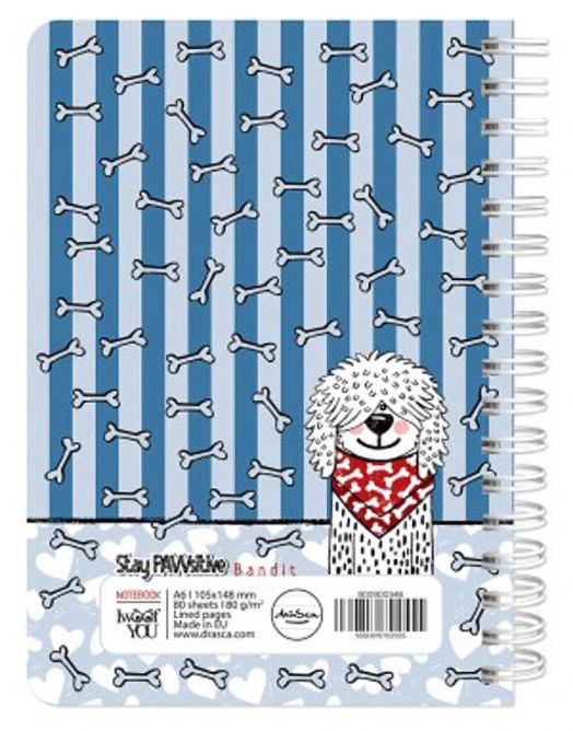Спираловидната тетрадка Drasca Stay PAWsitive Bandit A6 е със сини ивици, бели кости, а в долния десен ъгъл над бели сърца е изобразено карикатурно куче с къдрава козина и червена кърпа, покрита с бели кости. 80 листа.-3