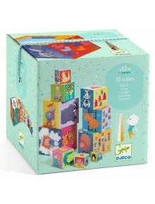 Жива кутия Djeco с 10 илюстровани кубчета за деца Djeco - Забава за деца над 12 г., с участието на игриви животни и цифри. В светлосинята опаковка са показани весели графики и ключови данни за продукта.