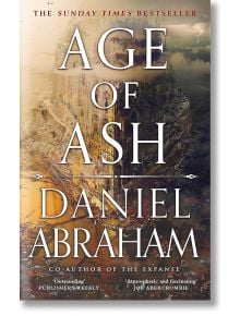 Корицата на книгата Age of Ash (The Kithamar Trilogy, Book 1), на която е изобразен древният град Китамар, вграден в скалист планински склон под драматично небе, а заглавието е в бяло и златно.