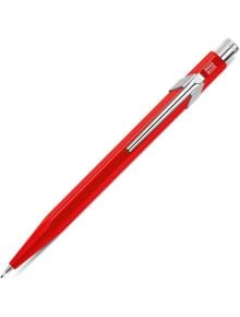 Автоматичен молив Caran d'Ache 844 Metal Collection, червен, с шестоъгълно тяло, сребърен клипс и метални елементи, 0,7 мм, показан на бял фон.