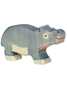 Дървена фигурка Holztiger - Хипопотам, ръчно рисуван в сиво с бял корем, сини детайли по краката, розови акценти около устата и усмихнато лице.