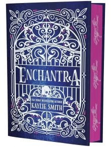 Enchantra Deluxe Edition (Wicked Games, Book 2) е луксозно романтично четиво с твърди корици със синя корица с богато украсена бяла порта, страници с розови кантове и причудливи илюстрации на животни, напомнящи за тайните на прокълнатия дворец Enchantra.