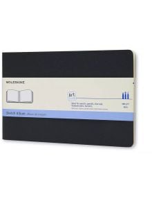 Скицникът Moleskine Art Sketch Album Black Large е с хартия 120 gsm/81 lb, идеална за моливи, пастели, въглен и маркери. Идва от серията Art Plus с етикет с хартиена лента, на която е изобразена илюстрация на отворена книга.