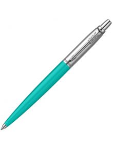 Тюркоазена химикалка ParkerJotter Originals 80's Retrowave Caribbean Blue със сребрист връх, клипс и декоративна стрелка на металната част в горната част - предлага се в книжарница Orange.