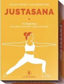 В жълта кутия със заглавие "JustAsana - English Edition" има илюстрация на човек в йога поза. Включва 110 йога карти за самостоятелна практика, създадени от Clémence Barbier и Anna Gladkoff-Veliz.