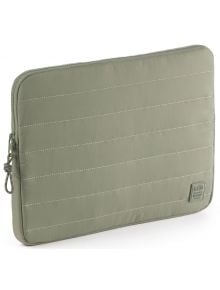 Калъфът за лаптоп Miquelrius Urban Soft Khaki 15" / 16" е светло маслиненозелен калъф с хоризонтални шевове, цип в горния ляв ъгъл и малка текстилна лепенка на марката в долния десен ъгъл.