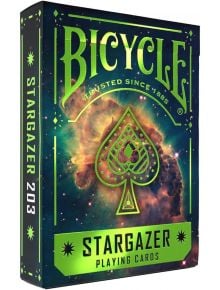 Кутията за карти Bicycle Stargazer 203 има дизайн на космическа тематика с голям пикел, светещи зелени акценти на фона на мъглявина, покритие Air Cushion за гладко боравене и надписи "Bicycle" и "Stargazer Playing Cards".