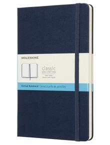 Класически син тефтер Moleskine Classic Blue Scarlet Dotted с твърди корици и листа на точки - Moleskine - Moleskine - Жена, Мъж - Moleskine - Classic - 8058341715437