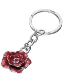 Ключодържател Troika Rose: сребърен метален ключодържател с червено емайлирано розово цвете на верижка, гравиран с TROIKA и патентен номер - елегантен аксесоар или перфектен подарък за всеки повод.