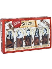 Комплектът 3D пъзели Professor Puzzle Great Minds - Жени съдържа 5 логически дървени пъзела с различна форма и име, в червено-кремава кутия с портрети на велики мислители.
