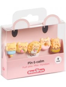 Комплект щипки Miquelrius Back2Fun, мечета – 5 броя във формата на мечета в кутия с розова опаковка. Идеален за декорация на коркови табла или за съчетаване с аксесоари Miquelrius.