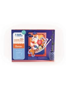 Комплект за правене на 3D картина Graine Creative - Рамен: създайте триизмерна картина с късметлийска котка, която яде рамен, вълни и облаци, плюс саксийно бамбуково растение отдясно.