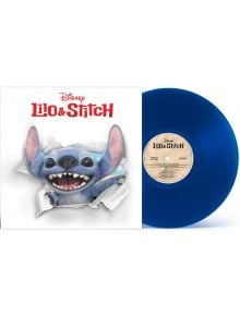 Синият винил Lilo & Stitch (2025) - Original Motion Picture Soundtrack стои до обложката на албума, на която е изобразен Стич, който пробива хартия, а над заглавието на това винилово издание с хавайска музика е логото на Disney.