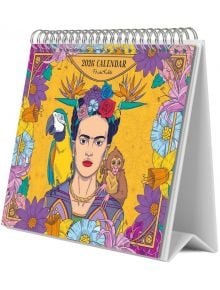 Настолен календар Grupo Erik - Frida Kahlo, 2026 година: цветен дизайн с илюстриран портрет на Фрида Кало, папагал на рамото й, маймунка до нея и пъстри цветя и шарки в бекграунда.