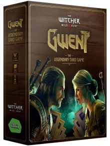 Корица на настолна игра Gwent: The Legendary Card Game, с двама детайлни герои, които се изправят срещу себе си на фона на карти. Златен текст и дървена рамка напомнят за духа на The Witcher в тази стратегическа игра с карти.