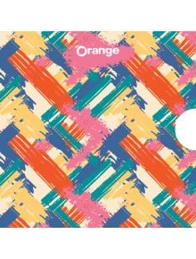 Цветен абстрактен фон с диагонални движения на четката в оранжево, синьо, жълто и зелено. "Ваучер за подарък Абстрактни цветове" е изписано в бяло върху розово петно в горната част. Голям бял кръг вдясно - идеален за онлайн магазин.