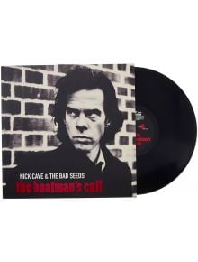 Nick Cave & The Bad Seeds - The Boatman's Call (VINYL) е с черно-бяла обложка на сериозен тъмнокос мъж, с удебелен текст на албума и името на групата върху това ремастерирано издание.