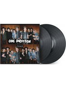 На обложката на албума One Direction - Four (2 VINYL) петимата членове на групата позират заедно на дървена стена, а до обложката се виждат частично две винилови плочи.