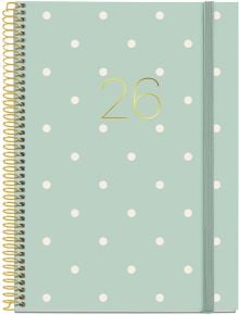 Седмичен тефтер - органайзер Miquelrius Grafica Polka Dots 2026 е светлосин планер със спираловидна подвързия с бели точки, златна цифра "26" на корицата и еластично затваряне от дясната страна.