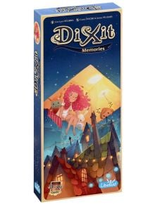 Корицата на кутията на "Разширение за настолна игра Dixit: 6 Memories" показва момиче с розова коса на покривите, заобиколено от причудливи същества и плаващи хартии под звездно нощно небе - част от поредицата Dixit.