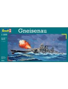 Кутията на сглобяемия модел Боен кораб Gneisenau показва кораба в бурно море, докато стреля с оръдията си, с драматични облаци и пламъци на заден план.